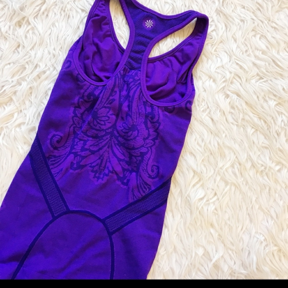 ATHLETA Performance Seamless Purple Racerback Build In Bra Tank - Picture 4 of 9